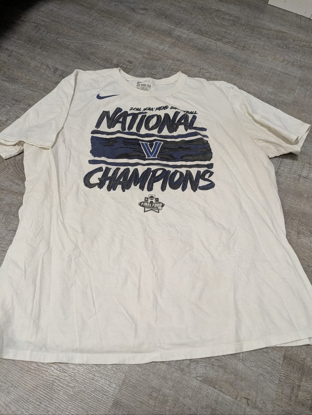 Villanova Wildcats Nike 2016 NCAA Men's Basketball National Champions Locker Tee